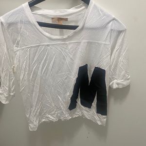 Cute top♦️SOLD♦️SOLD♦️